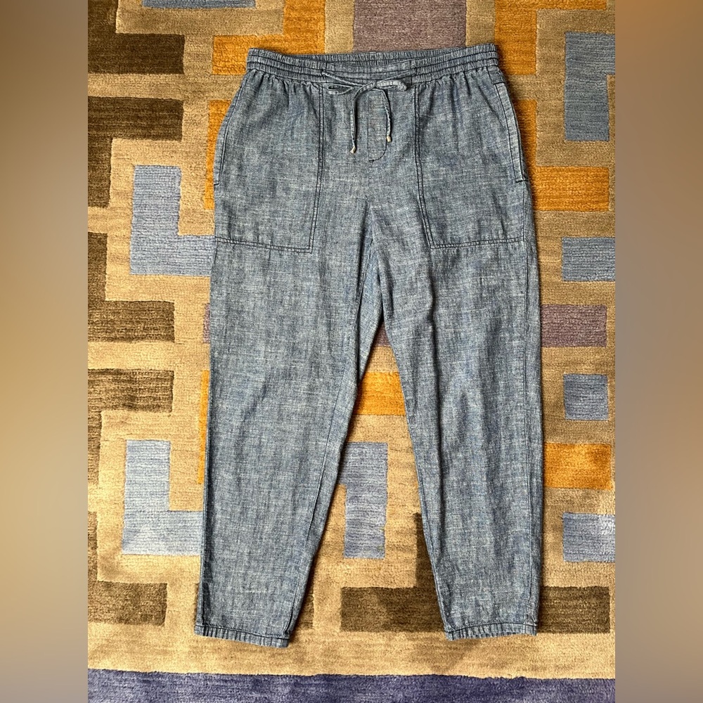 Eileen Fisher Women's M Pull On Pants Hemp/Organic Cotton Blue Chambray Pockets